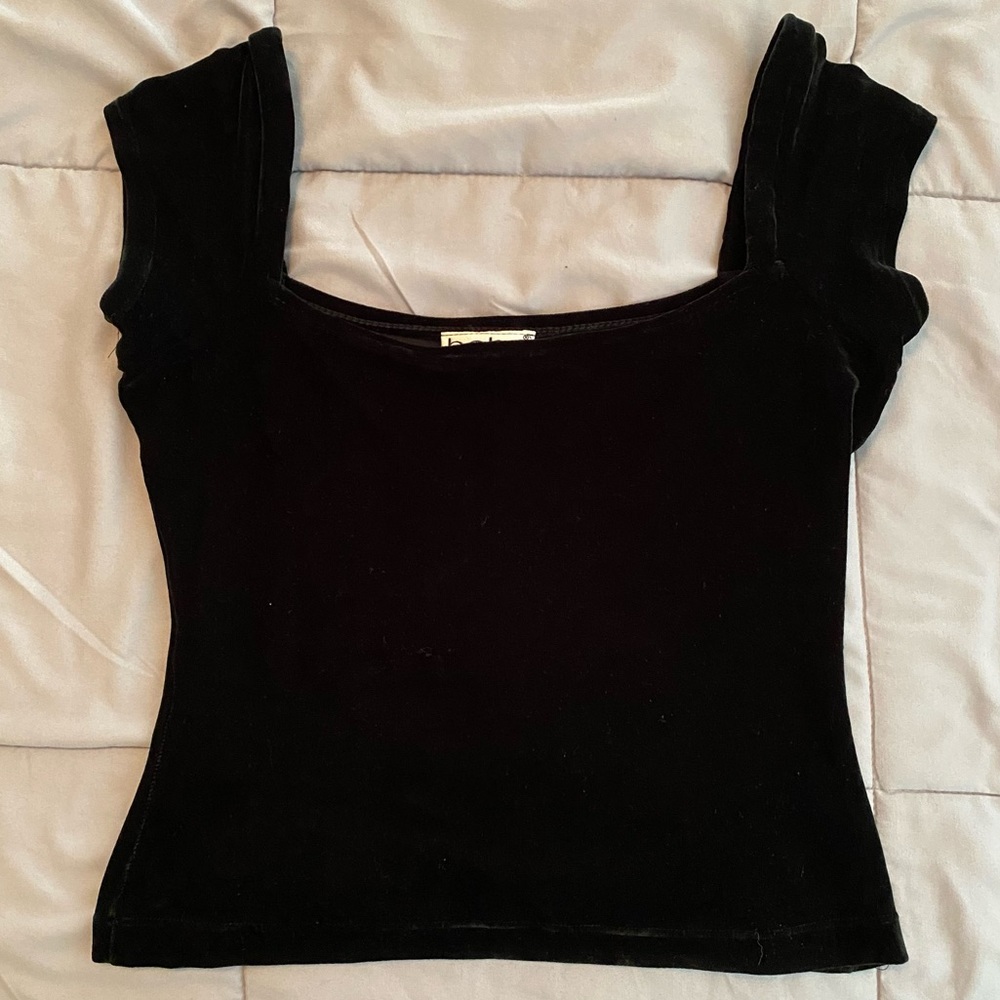 BEBE Moda Top